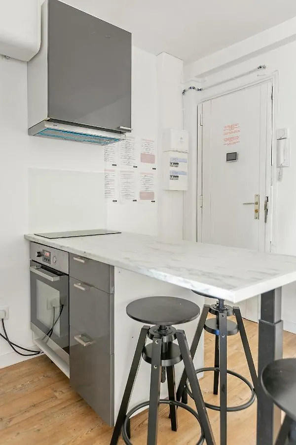 Charme & Tranquillite - Coeur De Paris - Pres De Montmartre! Apartment