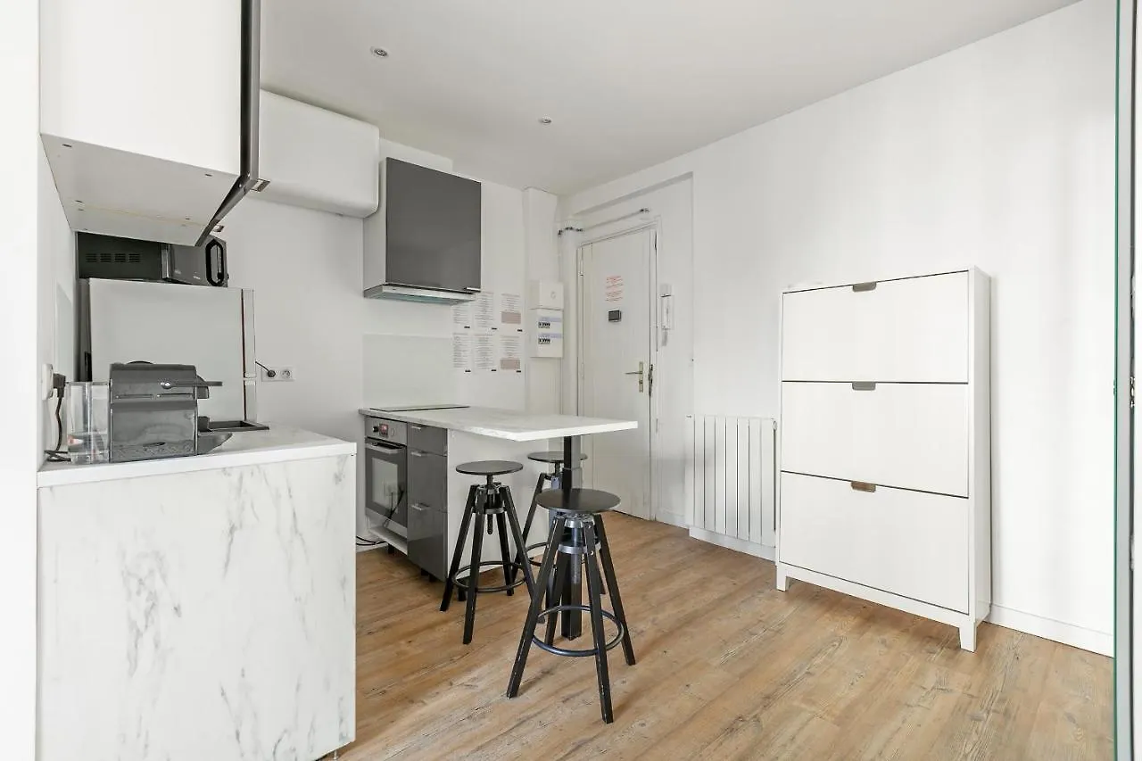 Charme & Tranquillite - Coeur De Paris - Pres De Montmartre! Apartment